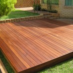 5 Essential Tips for Effective Deck Cleaning