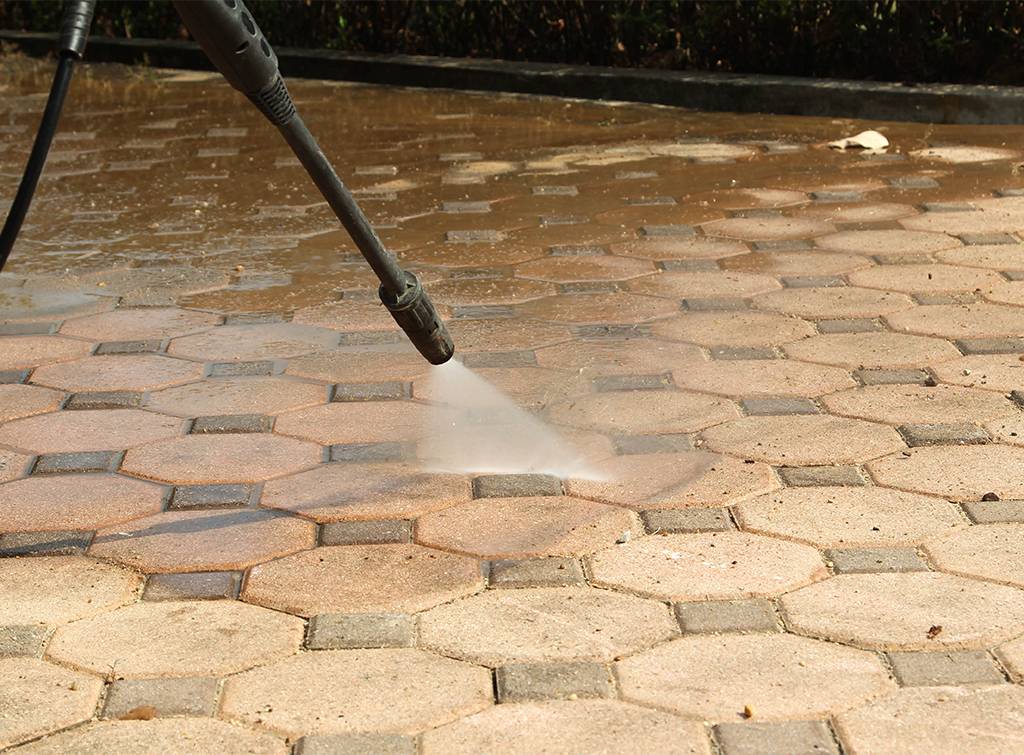 Patio Cleaning In Elyria